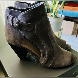 Vince Camuto Ennley Suede Bootie